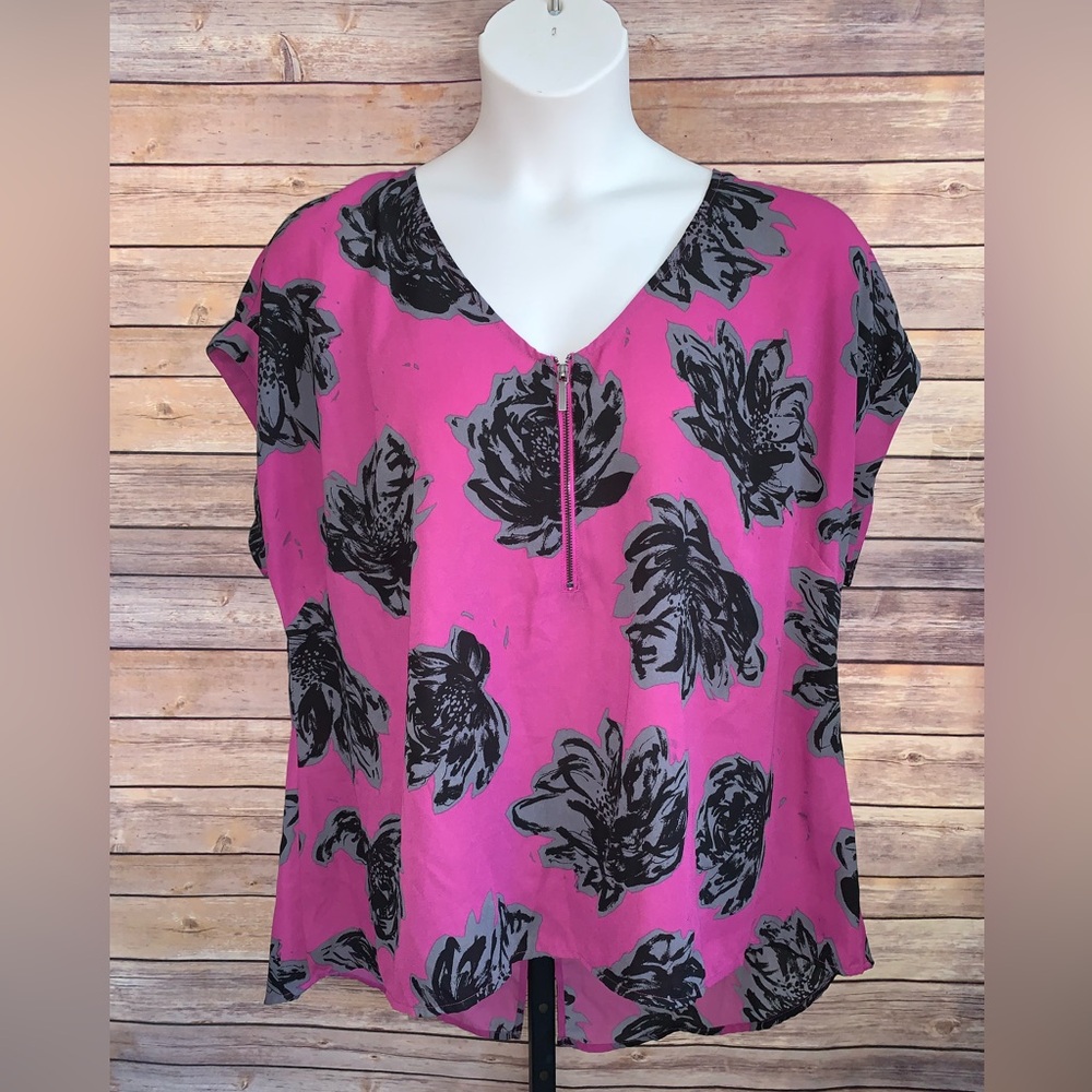 Lane Bryant Hot Pink Floral Zip V-Neck Blouse